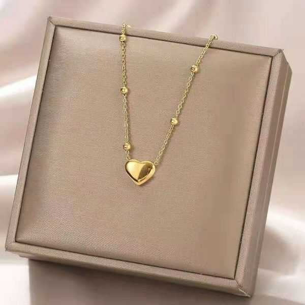 Light luxury beads love necklace niche design