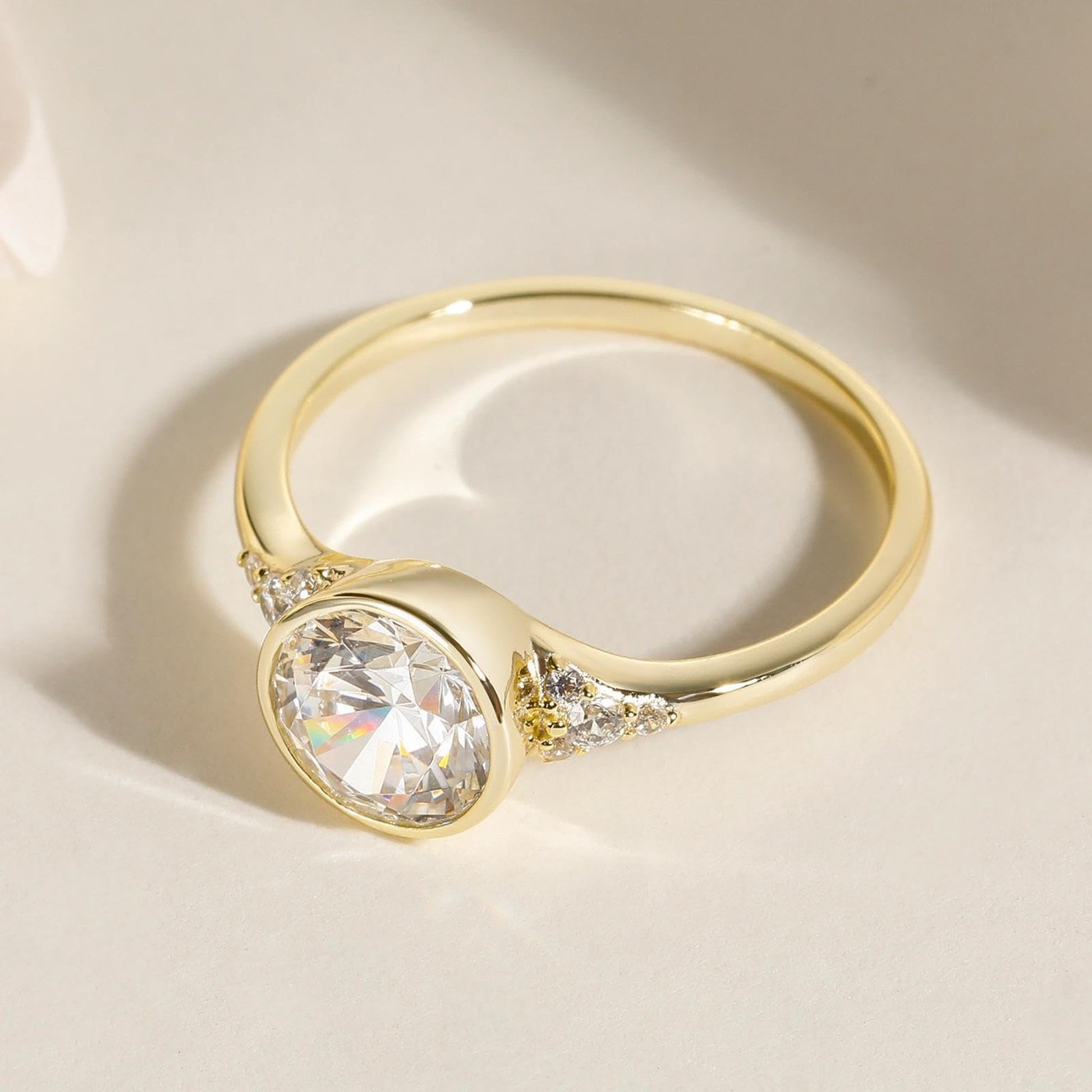 bezel engagement rings, round engagement rings, cubic zirconia wedding rings, round zirconia ring, cubic zirconia round ring, cubic zirconia engagement rings, cubic zirconia wedding rings, travel rings, fake diamond rings