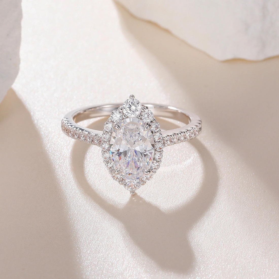 zirconia wedding ring, vintage wedding rings, oval wedding rings, cheap wedding rings, oval cut engagement rings, oval wedding rings, silver oval rings, 3 carat oval diamond ring, travel ring, fake diamond ring