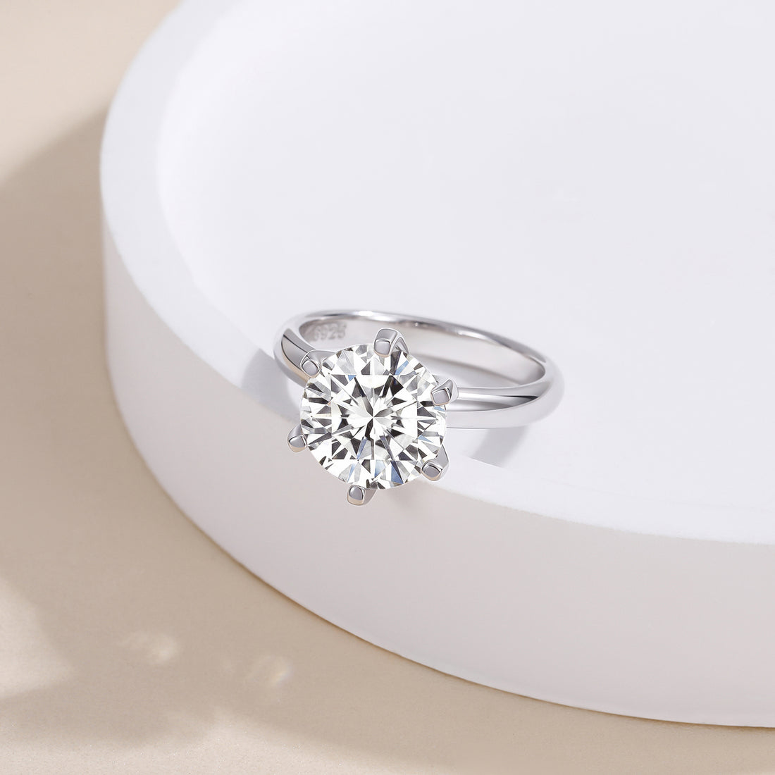 4CT Classic Round Cut Moissanite Engagement Ring