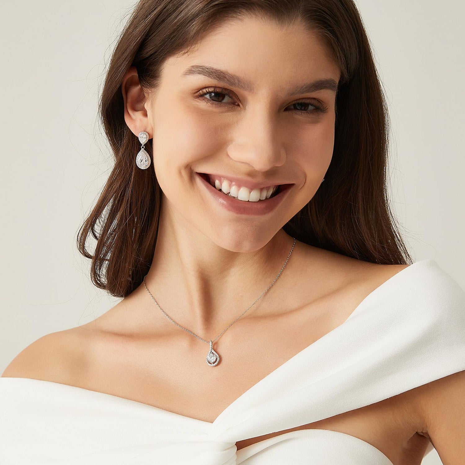 Teardrop Cubic Zirconia Halo Necklace