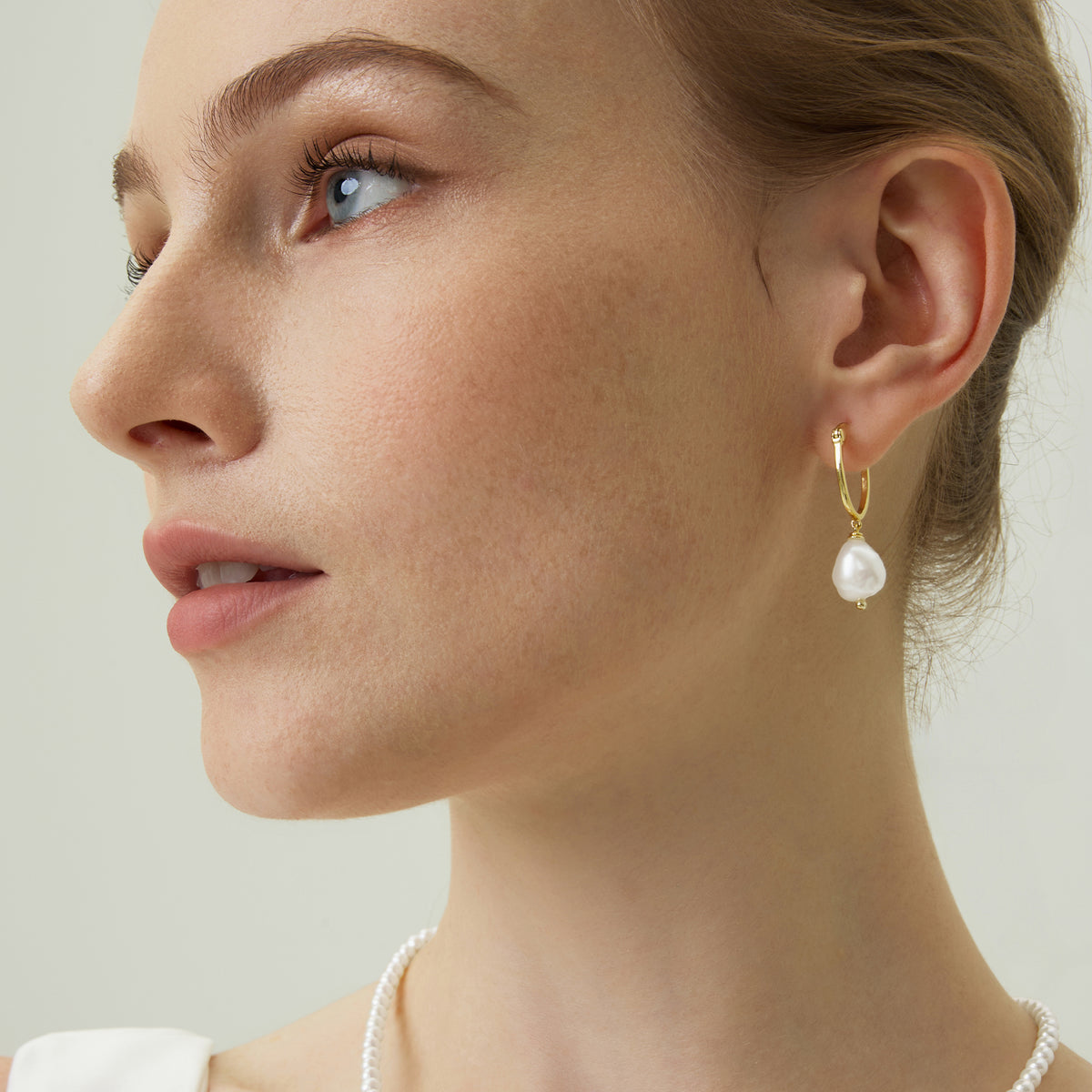 drop earrings, gold earrings, 14k gold plated, freshwater pearls, pearl bridal earrings, pearl wedding earrings, freshwater pearl earrings for women, gold plated earrings,