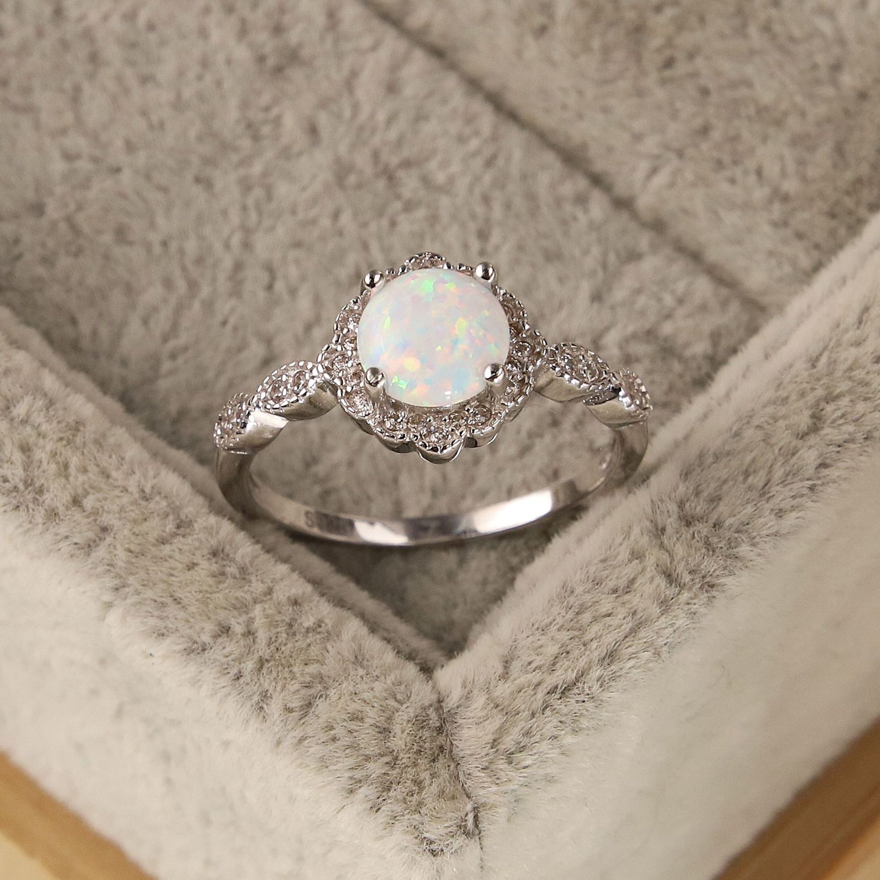 925 Sterling Silver Simple Opal Ring