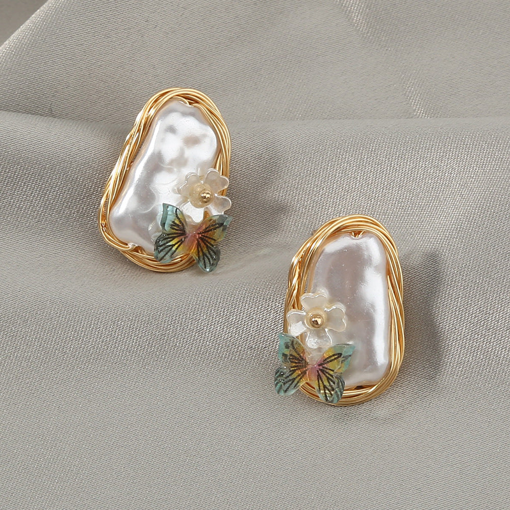 vintage earrings; unique earrings for women; Eamti;