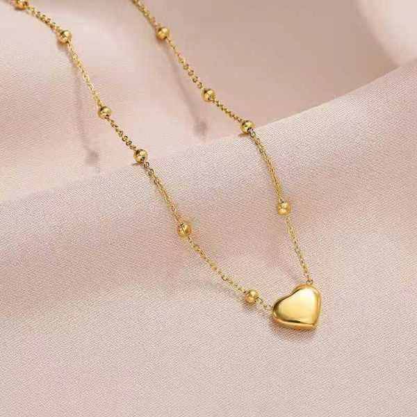 Light luxury beads love necklace niche design