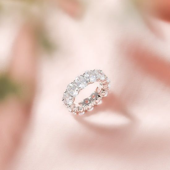 stunning eternity rings; quality engagement rings; Eamti;