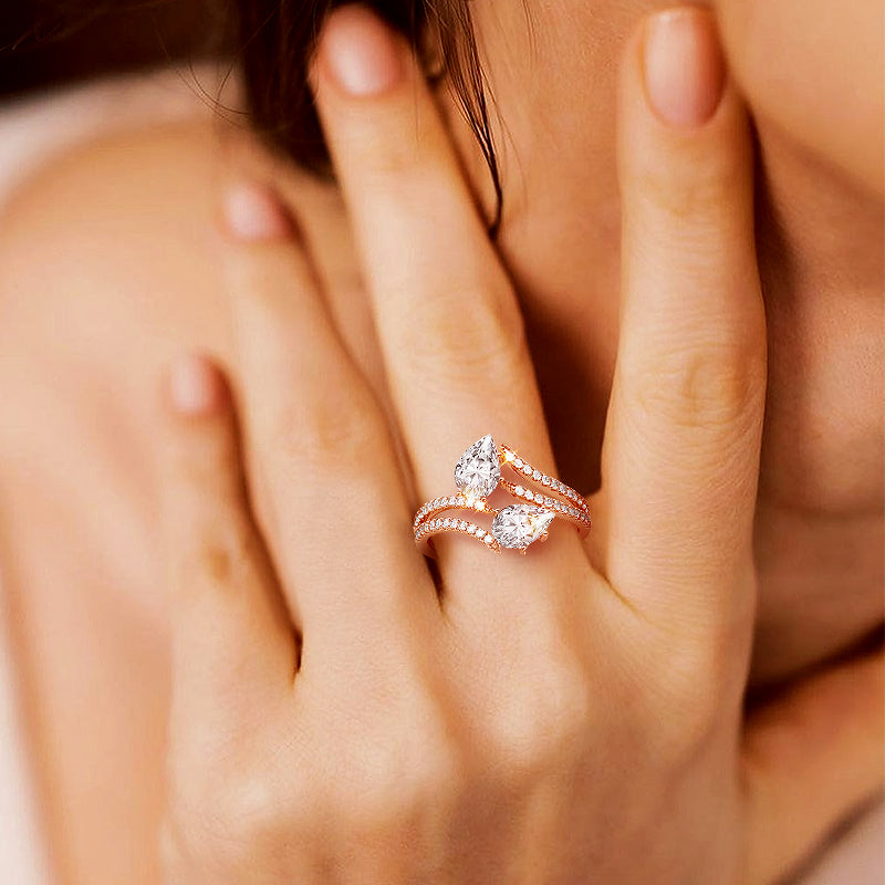 pear engagement rings; stunning wedding rings; Eamti;