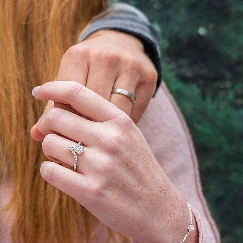 stunning engagement rings; rings for women; Eamti;