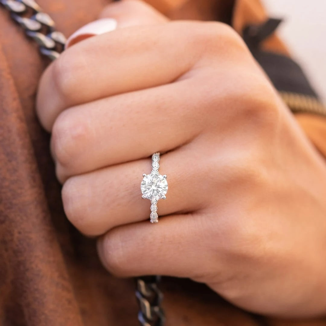 round cut engagement rings, round wedding rings, 1 carat wedding rings, silver wedding rings for women, sterling silver engagement rings